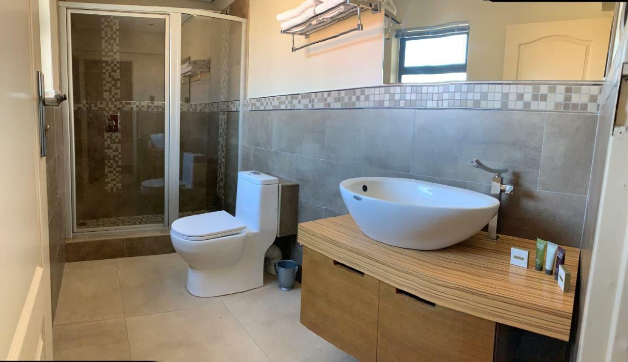 66 Dorp Street Apartment Polokwane Luaran gambar